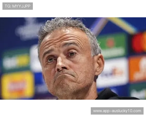 恩里克对巴黎续约持开放态度,曼联将其视为主帅候选引发关注 恩里克对巴黎续约持开放态度,曼联将其视为主帅候选引发关注